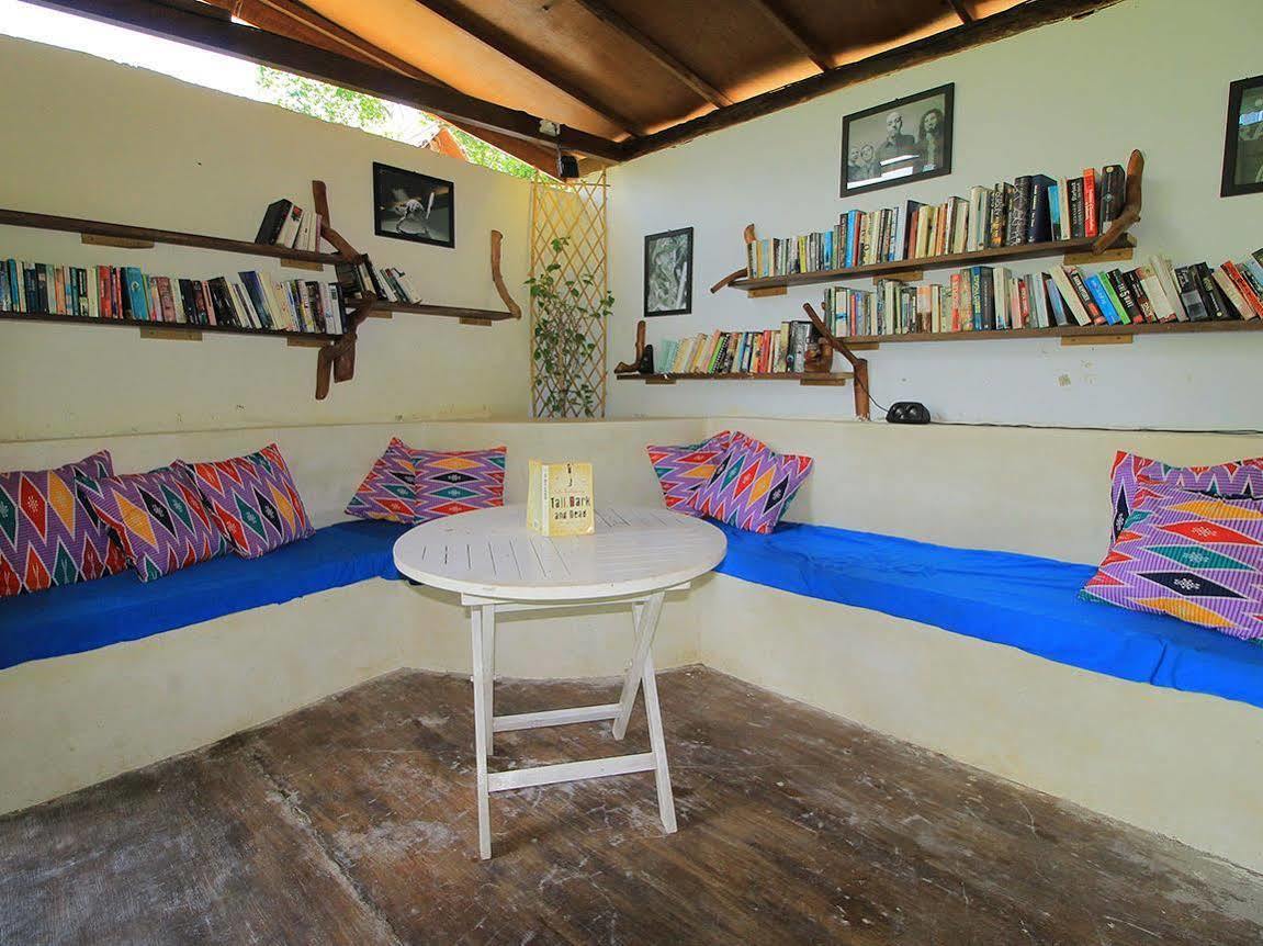 Adeng-Adeng Bungalows Gili Meno Eksteriør billede