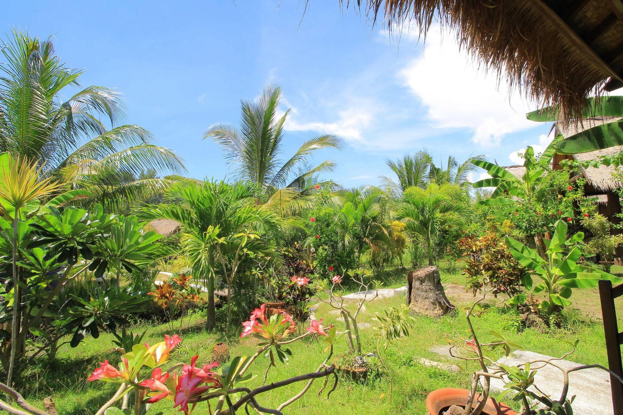 Adeng-Adeng Bungalows Gili Meno Eksteriør billede