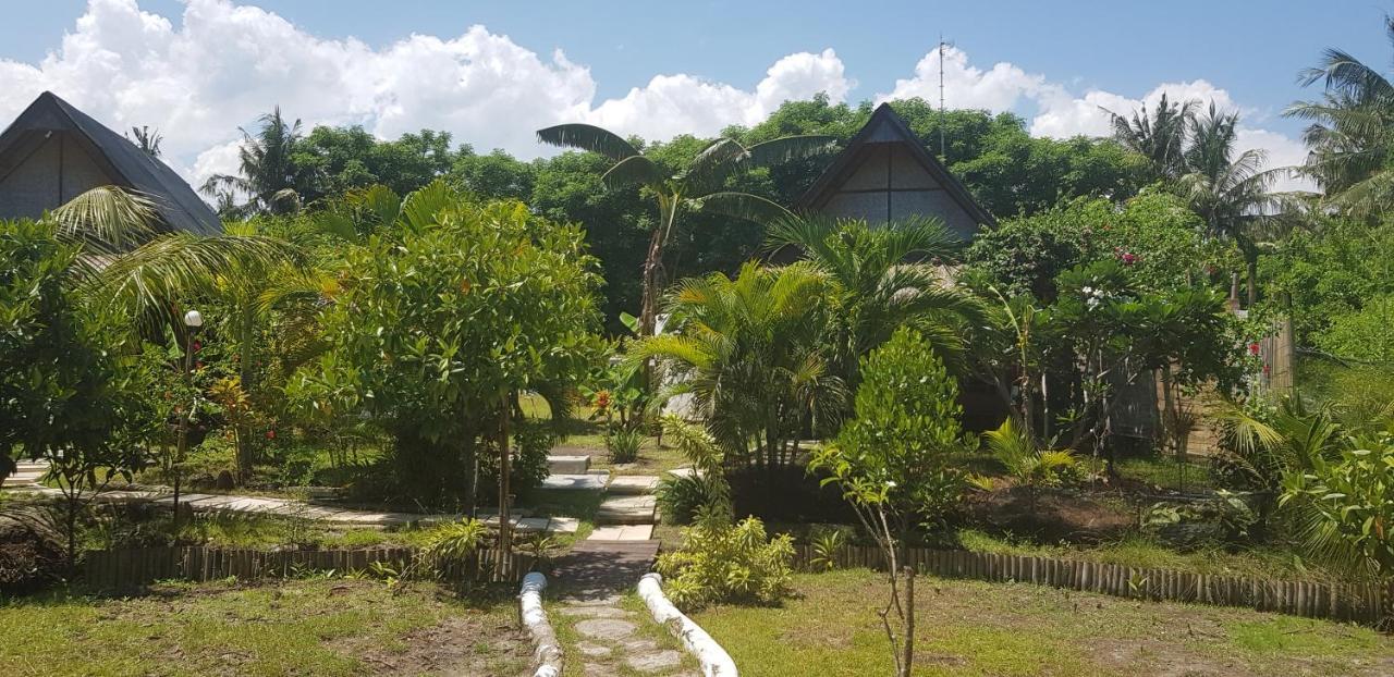 Adeng-Adeng Bungalows Gili Meno Eksteriør billede